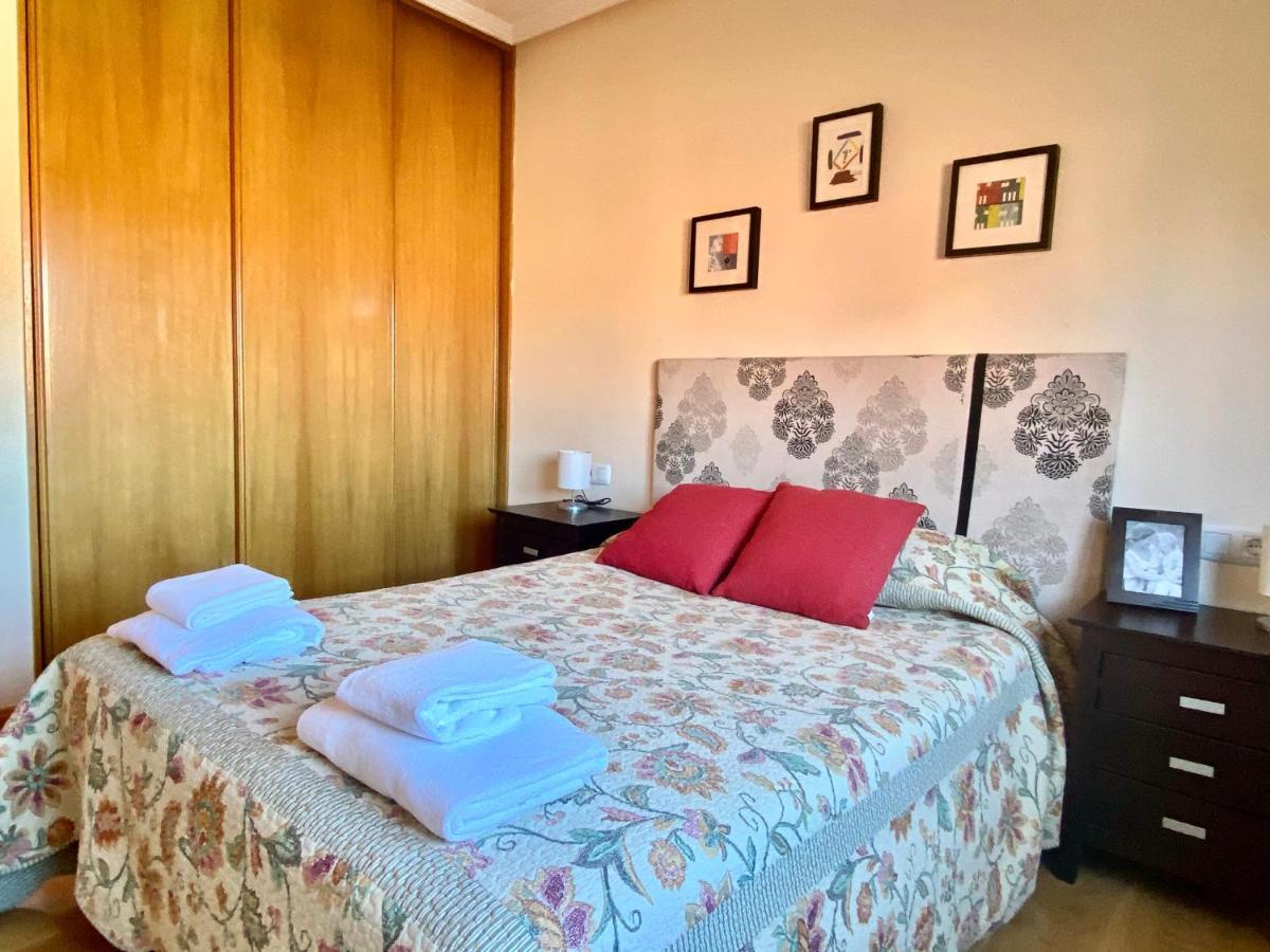 Housingleon - San Marcos Con Garaje Apartment Exterior photo